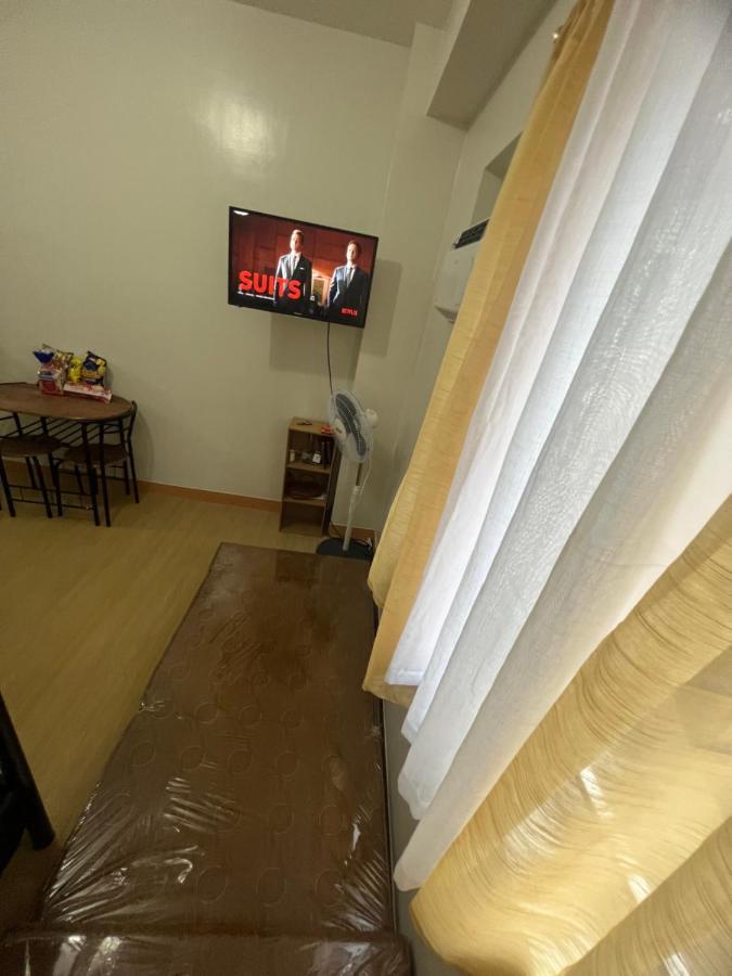 Lovers Inn Qc Кесон Сити Екстериор снимка